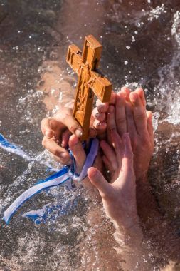 su Ortodoks Epiphany gün içinde bağlantı noktası işaretleme töreni