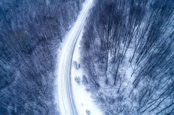 Widok Lotu Ptaka Snowy Lasu Drogi Okolicy Miejscowości Naoussa Północnej — Zdjęcie stockowe