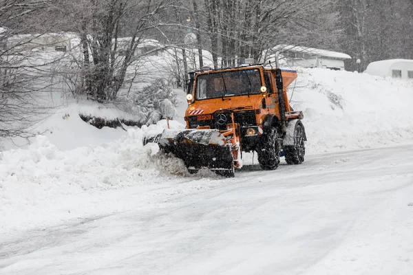 Naousa Greece January 2018 Snow Removing Machine Cleans Street Snow — Stock Photo, Image