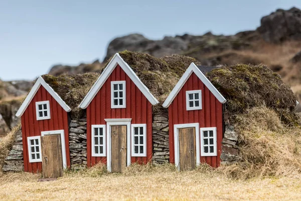 Casas de Turf islandês tradicional . — Fotografia de Stock