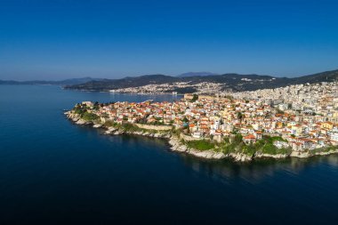 Havadan görünümü Kuzey Yunan, antik aquedu Kavala şehir