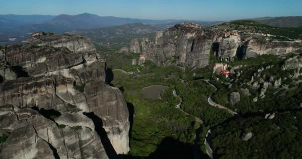 Κεραία Θέα Από Μονή Ρουσάνου Στην Κορυφή Του Βράχου Στα — Αρχείο Βίντεο
