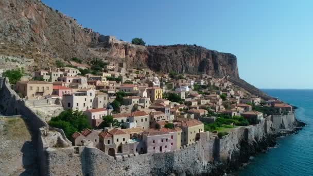 Vista Aérea Del Casco Antiguo Monemvasia Lakonia Del Peloponeso Grecia — Vídeo de stock