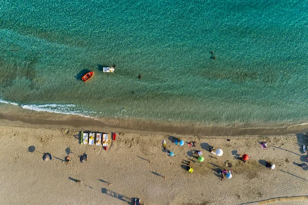 Yunanistan 'ın Elafonisos adasındaki Simos plajının hava manzarası. — Stok fotoğraf