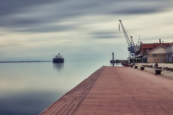 Thessaloniki Griekenland April 2020 Zicht Lege Straten Parken Pleinen Attracties — Stockfoto