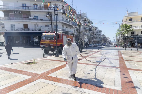 Thessaloniki Greece April 2020 Workers Sprays Disinfectant Part Preventive Measures — Stock Photo, Image