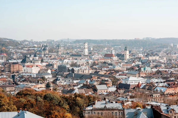 A paisagem urbana da cidade de Lviv — Fotografia de Stock