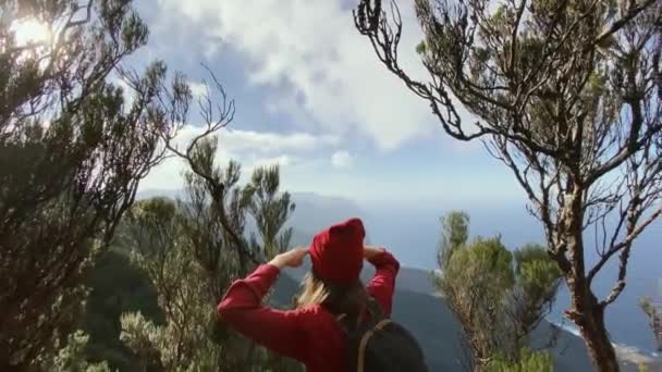 Woman traveling high in the mountains on the island — Stock videók