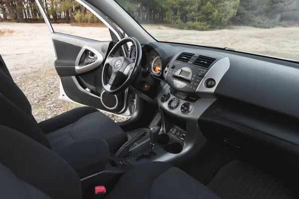 Dnipro Ucrânia Fevereiro 2020 Toyota Rav4 2006 Grey Color Interior — Fotografia de Stock