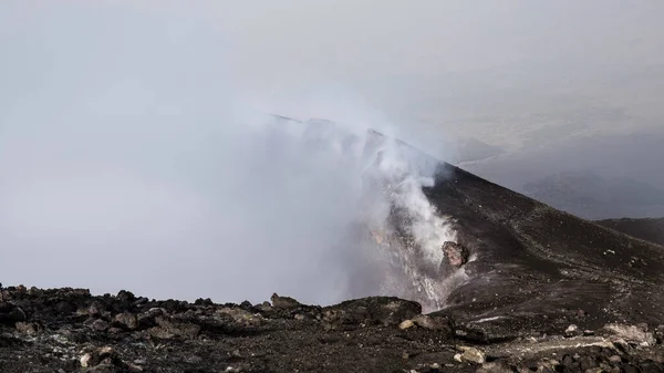 Paisaje Del Cráter Etna Desgasificación — Foto de Stock