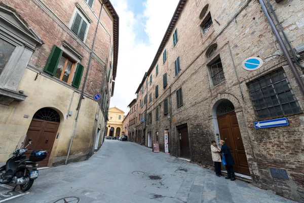 Siena Italia Marzo 2018 Gran Angular Calles Estrechas Con Edificios — Foto de Stock