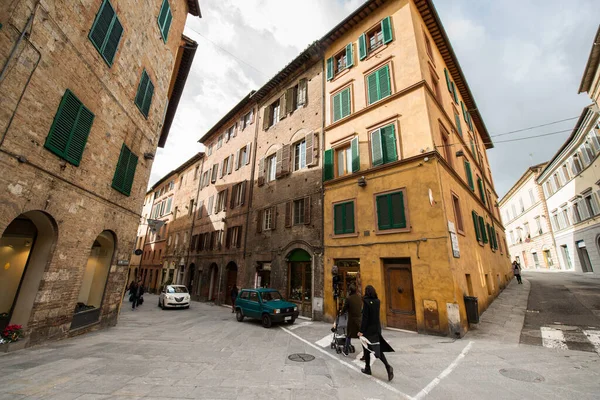 Siena Włochy Marca 2018 Szeroki Kąt Widzenia Starych Budynków Architektonicznych — Zdjęcie stockowe