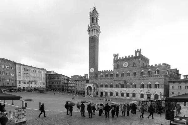 Siena Włochy Marca 2018 Czarno Biały Obraz Torre Del Mangia — Zdjęcie stockowe