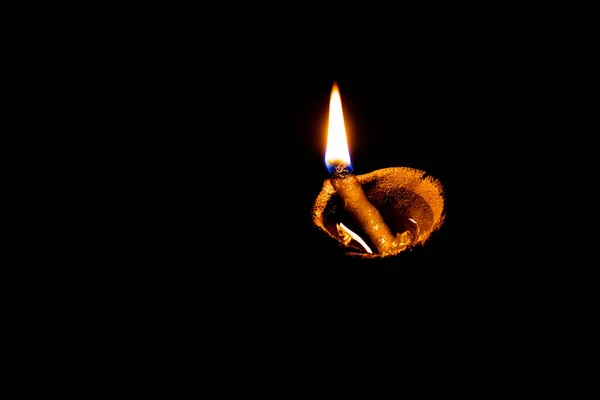 Suelo Religioso Tradicional Hecho Lámpara Aceite Aislado Aligerado Para Dios —  Fotos de Stock