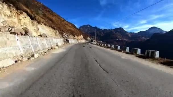 Избавление Мотоциклов Уличных Кадрах Снято Сикким Гималаях Индии Января 2020 — стоковое видео
