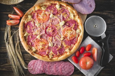 Pizza ve bileşenleri