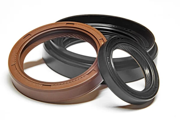 Yağ keçesi ile sığ derinlik-in tarla