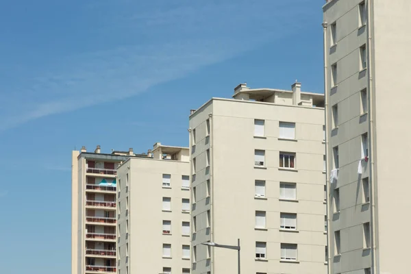 Marsilya 'daki Modern Lüks Apartman Binası