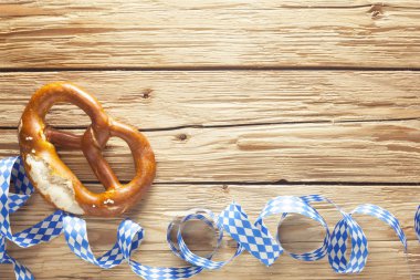 Oktoberfest 'in yakın plan çekimleri Bir simit ile
