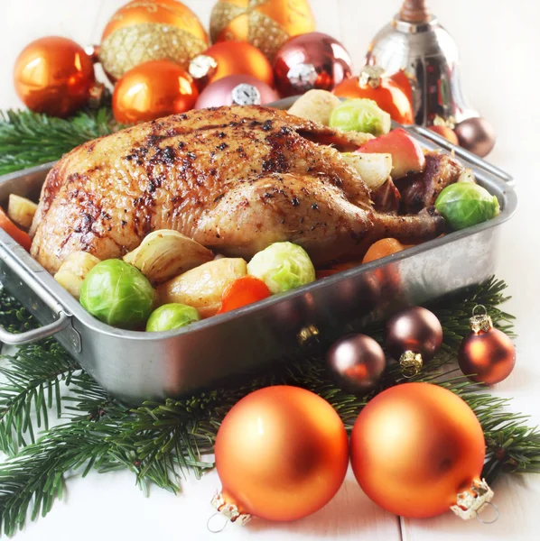 Sayuran Panggang Segar Dan Ayam Dalam Baking Tray — Stok Foto