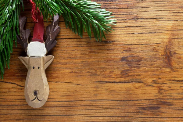 クリスマスの装飾が施された木製の背景 ストック写真