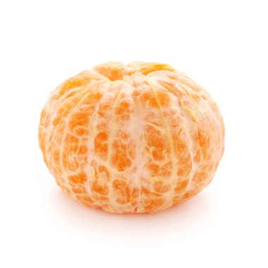 Soyulmuş Mandalina 'nın yakın çekim görüntüsü beyaza izole edilmiş.