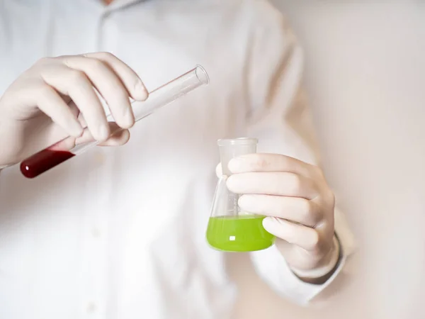 Covid-19 tıp teşhis hastanesi laboratuvarı doktor aşısı Corona virüsü