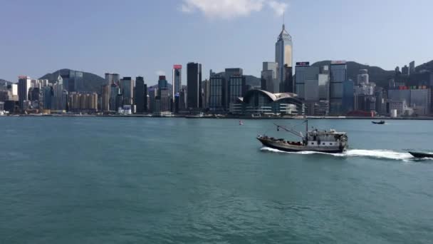 Hong Kong China Mar 2020 Ferries Velas Barcos Puerto Victoria — Vídeo de stock