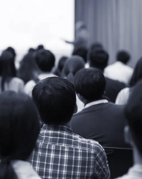 Conference Photo Audience Speaker Giving Speech Seminar Presenter Panel Forum — Stock Photo, Image