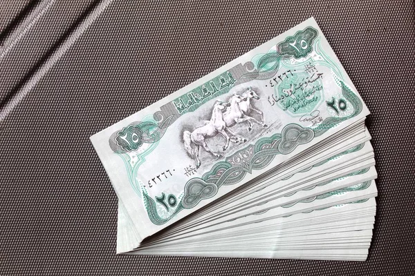 Irak Dinar Lık Banknot Paketi — Stok fotoğraf