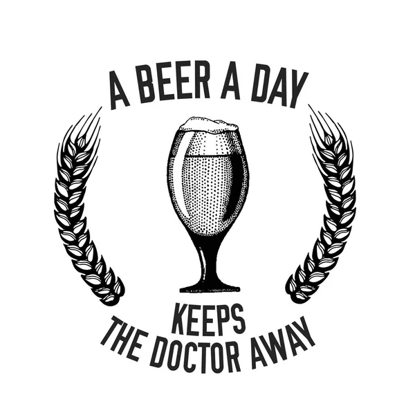Citation de bière Image vectorielle dessinée à la main avec citation sur la bière, bière, bière, bière — Image vectorielle