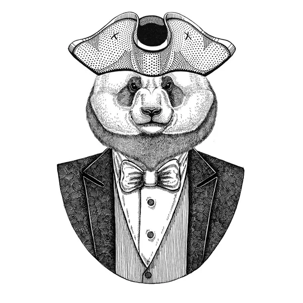 Panda bear, μπαμπού αρκούδα ζώων φορώντας cocked καπέλο, τρίκοχο χέρι συρμένο εικόνα για τατουάζ, t-shirt, έμβλημα, σήμα, λογότυπο, μπαλώματα — Φωτογραφία Αρχείου