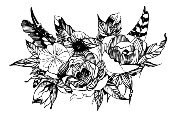 Blumen im böhmischen Stil. Rosen und Pfingstrosen für die Gestaltung von Hochzeitseinladungen. Vektorillustration mit Boho-Hirschhörnern. — Stockvektor