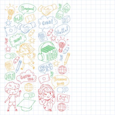 Dil sınıfı için Hello Vektör desenli diyalog bulutları, çevrimiçi kurslar. İngilizce, Arapça, İtalyanca, Japonca, İspanyolca, Çince, Almanca.