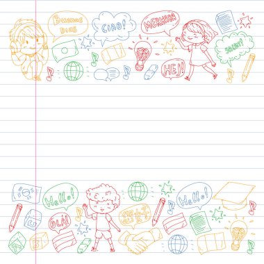 Dil sınıfı için Hello Vektör desenli diyalog bulutları, çevrimiçi kurslar. İngilizce, Arapça, İtalyanca, Japonca, İspanyolca, Çince, Almanca.