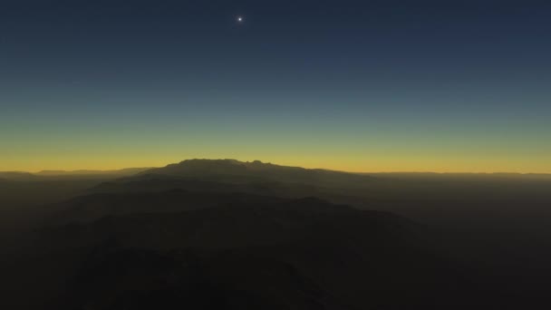 Wüstenlandschaft bei Sonnenuntergang mit Bergsilhouetten vor fantastischem Sonnenuntergang. Realistische 3D-Animation in 4K, Ultra-High-Definition. 3D-Illustration Sonnenuntergang — Stockvideo