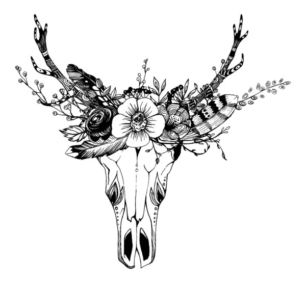 Vaca, búfalo, crânio de touro em estilo tribal com flores. Boêmio, ilustração vetorial boho. Símbolo cigano étnico selvagem e livre . — Vetor de Stock