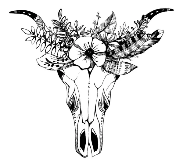 Vaca, búfalo, crânio de touro em estilo tribal com flores. Boêmio, ilustração vetorial boho. Símbolo cigano étnico selvagem e livre . — Vetor de Stock