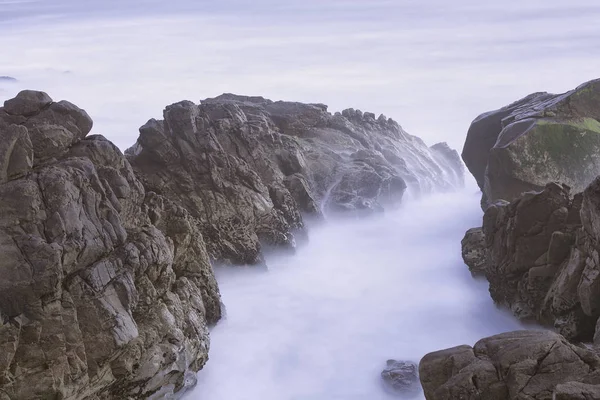 Falésias do mar ao entardecer — Fotografia de Stock