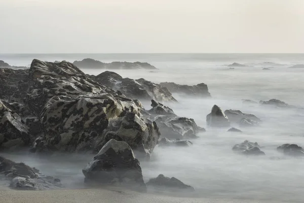 Lunga esposizione paesaggio marino — Foto Stock
