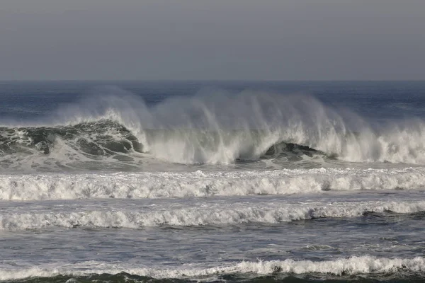 Briser la vague de mer — Photo