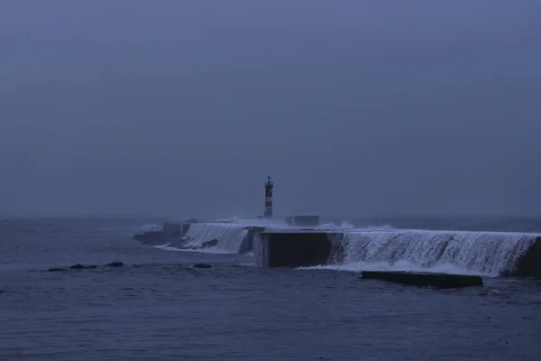 Ave Riviermonding Bij Schemering Ten Noorden Van Portugal — Stockfoto