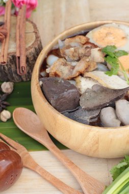 Şehriye rulo çorbası ile pork, Çin yemeği