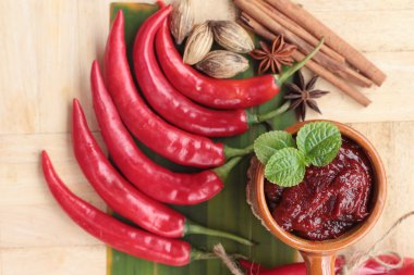 Kore kırmızı biber gochujang yemek pişirmek için