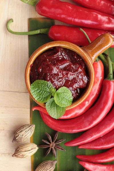 Koreanska röd paprika gochujang för matlagning — Stockfoto