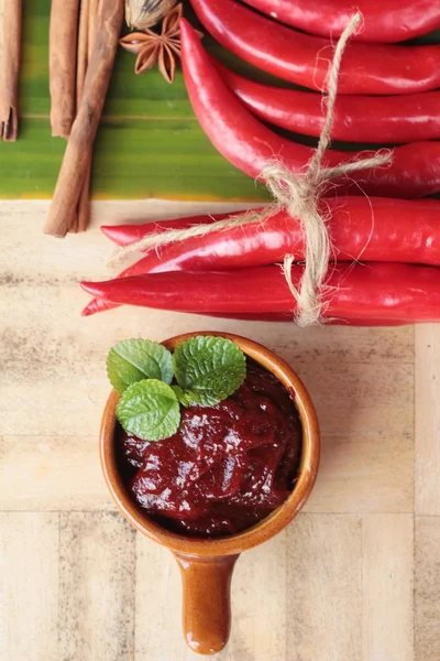 Koreanska röd paprika gochujang för matlagning — Stockfoto