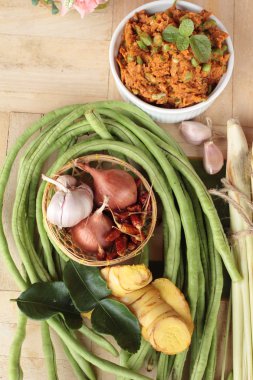 Yapma balık patty ile baharatlı kızarmış için