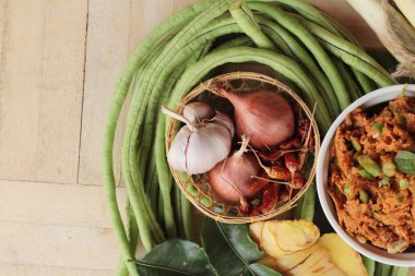 Yapma balık patty ile baharatlı kızarmış için