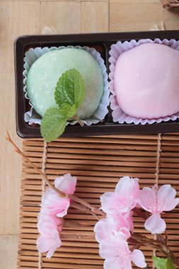 Daifuku Mochi Japon tatlı ve sıcak çay