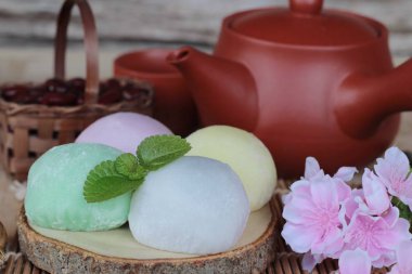 Daifuku Mochi Japon tatlı ve sıcak çay